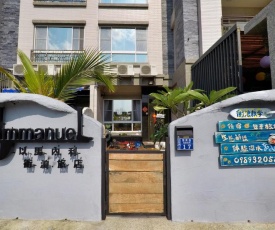 Imanuel Surfing B&B