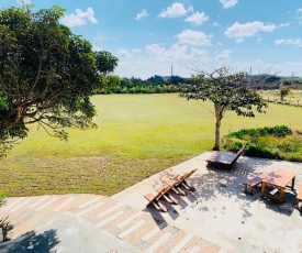 Kenting COMIC B&B