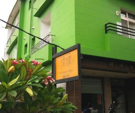 Kenting Jinjin Music Inn