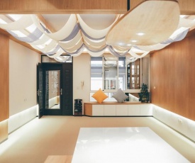 Lounge away