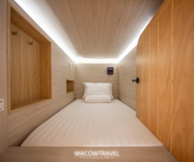 LQ Capsule Hostel