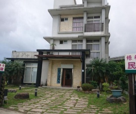 Lu He Feng Homestay