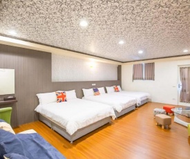 Luodong Nightmarket Homestay