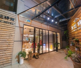 Mayu Hotel
