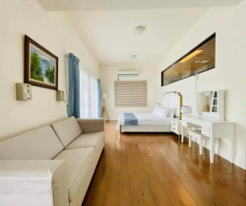 Moon Bay Seaview Homestay