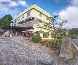 Nantou Sunmoon Lake Walami Homestay B&B