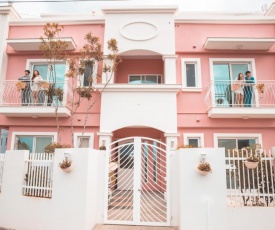 Pinky Promise Villa