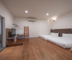 Ruifeng Hot Spring B&B