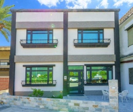 Slowly House