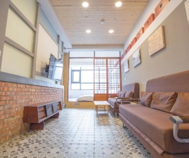 South Gate Home Stay