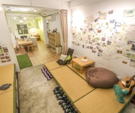 T-Life Hostel