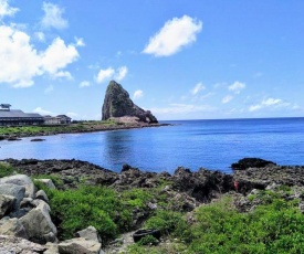 蘭嶼小島觀海旅宿